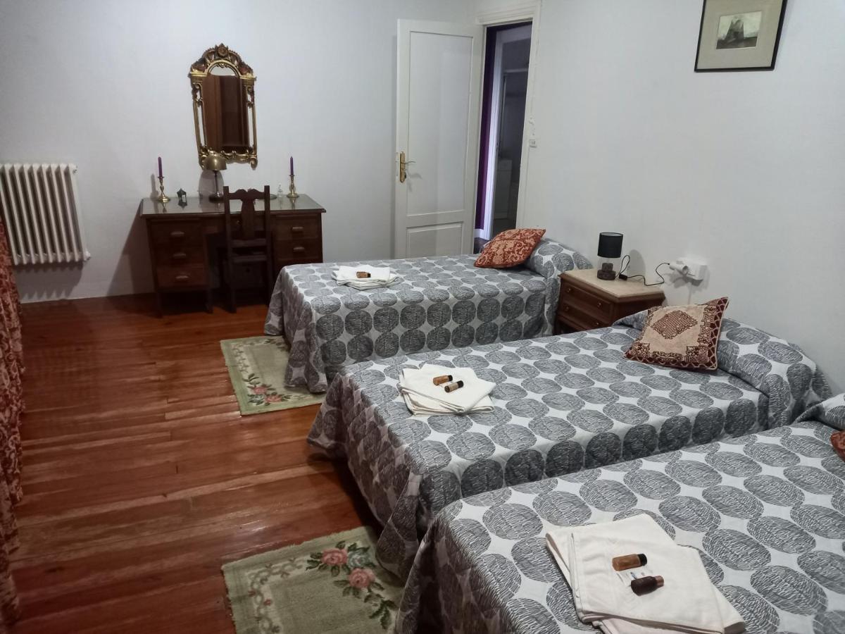 El Bordon De La Casa Batallon Sarria Zewnętrze zdjęcie