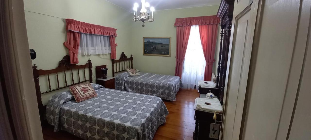 El Bordon De La Casa Batallon Sarria Zewnętrze zdjęcie